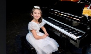 8 Yaşındaki Doğa’dan Etkileyici  Piyano Resitali